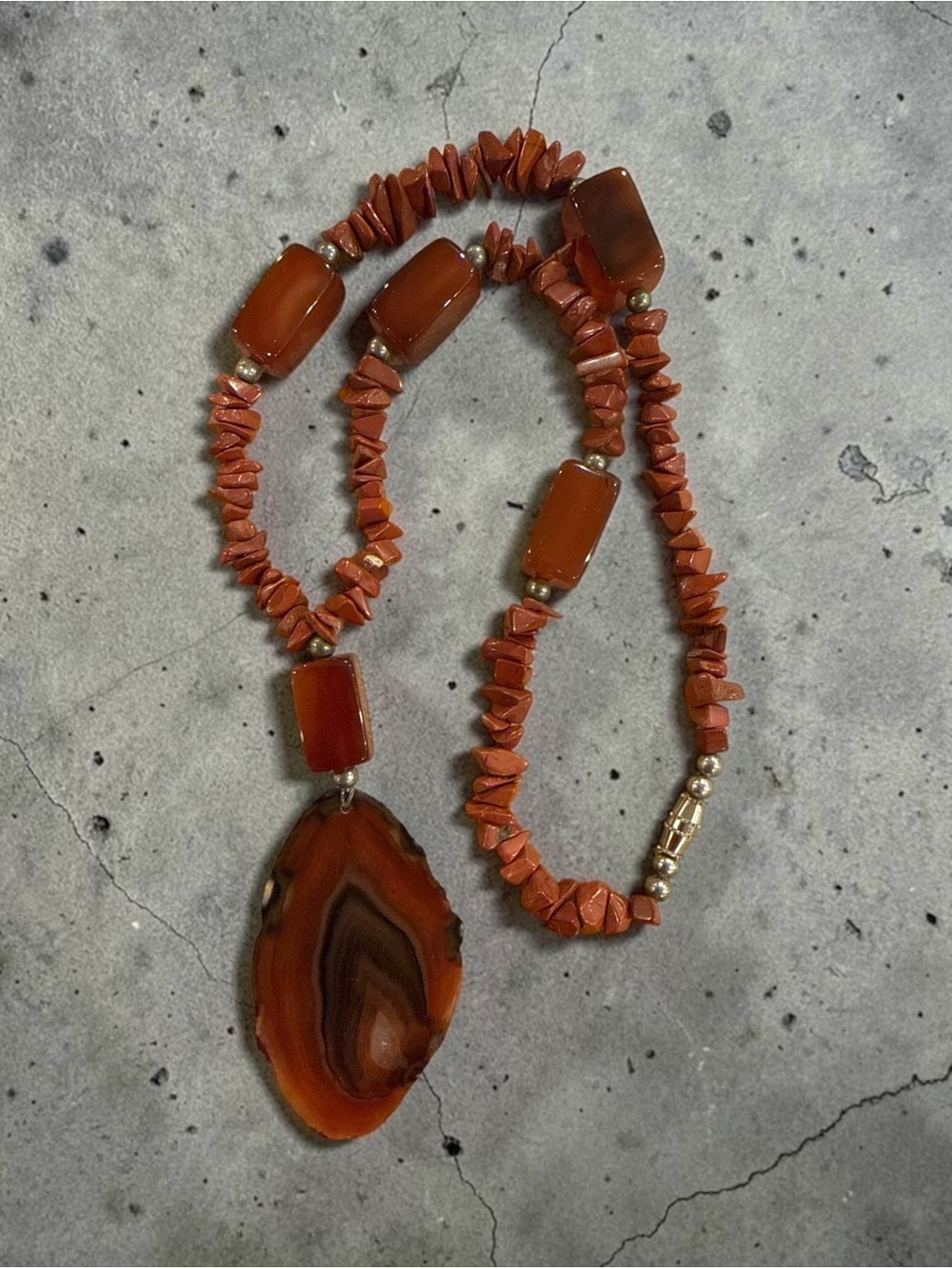 Red Jasper and Agate Beaded Pendant Necklace